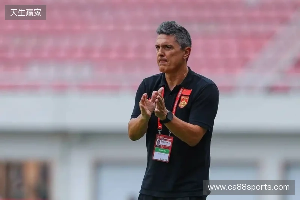 深耕数载！安东尼奥18年开始执教国足梯队，此前很少担任主教练