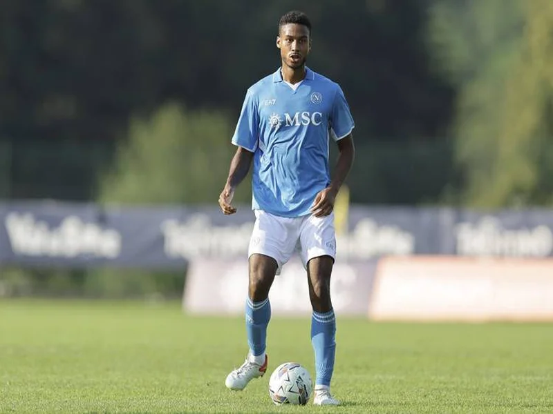 罗马诺：前那不勒斯前锋因西涅重返意大利加盟佩斯卡拉